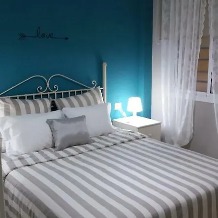 Atlantida كانديلاريا